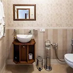 Mini-hotel 酒店