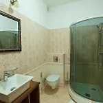 酒店 Mini-hotel
