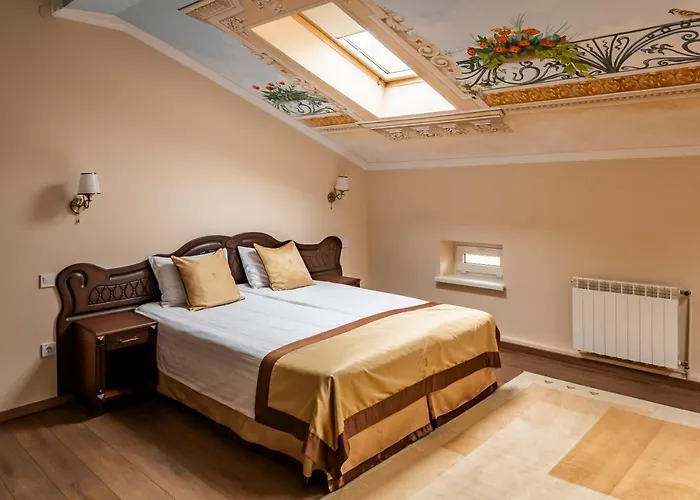 Mini-hotel 3* إلفيف