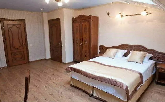 Mini-hotel リヴィウ